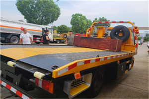 滦平附近拖车电话号码服务