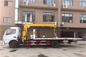 滦平附近汽车轮胎更换