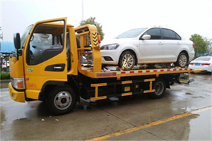滦平附近拖车救援24小时服务热线