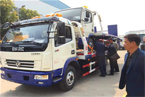 滦平汽车道路救援拖车价格